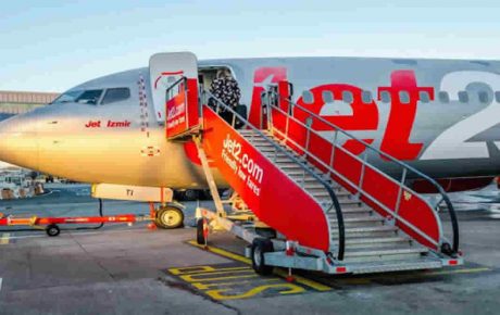 Man dies on flight to UK from Turkey