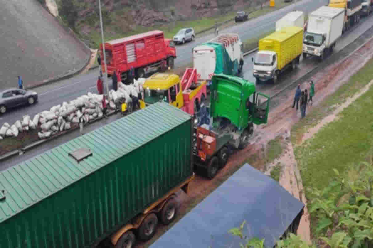 Southern bypass locked down in multiple earlymorning accidents
