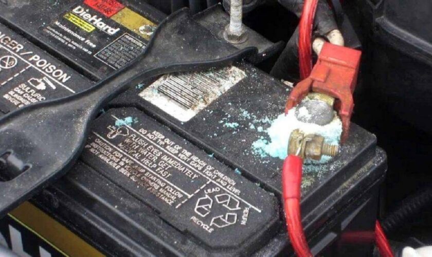 Battery corrosion, the blue or white deposits on the terminals and how to fix it Magari Poa Battery corrosion, the blue or white deposits on the terminals and how to fix it Magari Poa